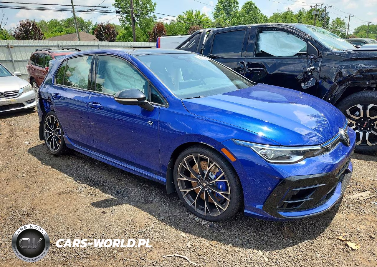 2026 Volkswagen Golf R VIN:WVWJF7CD3TW177217 - 4