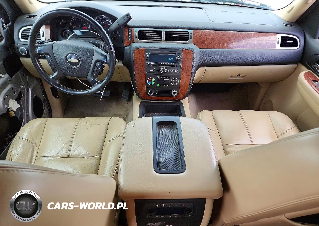 2007 Chevrolet Suburban K1500 VIN:1GNFK163X7J261370 - 8