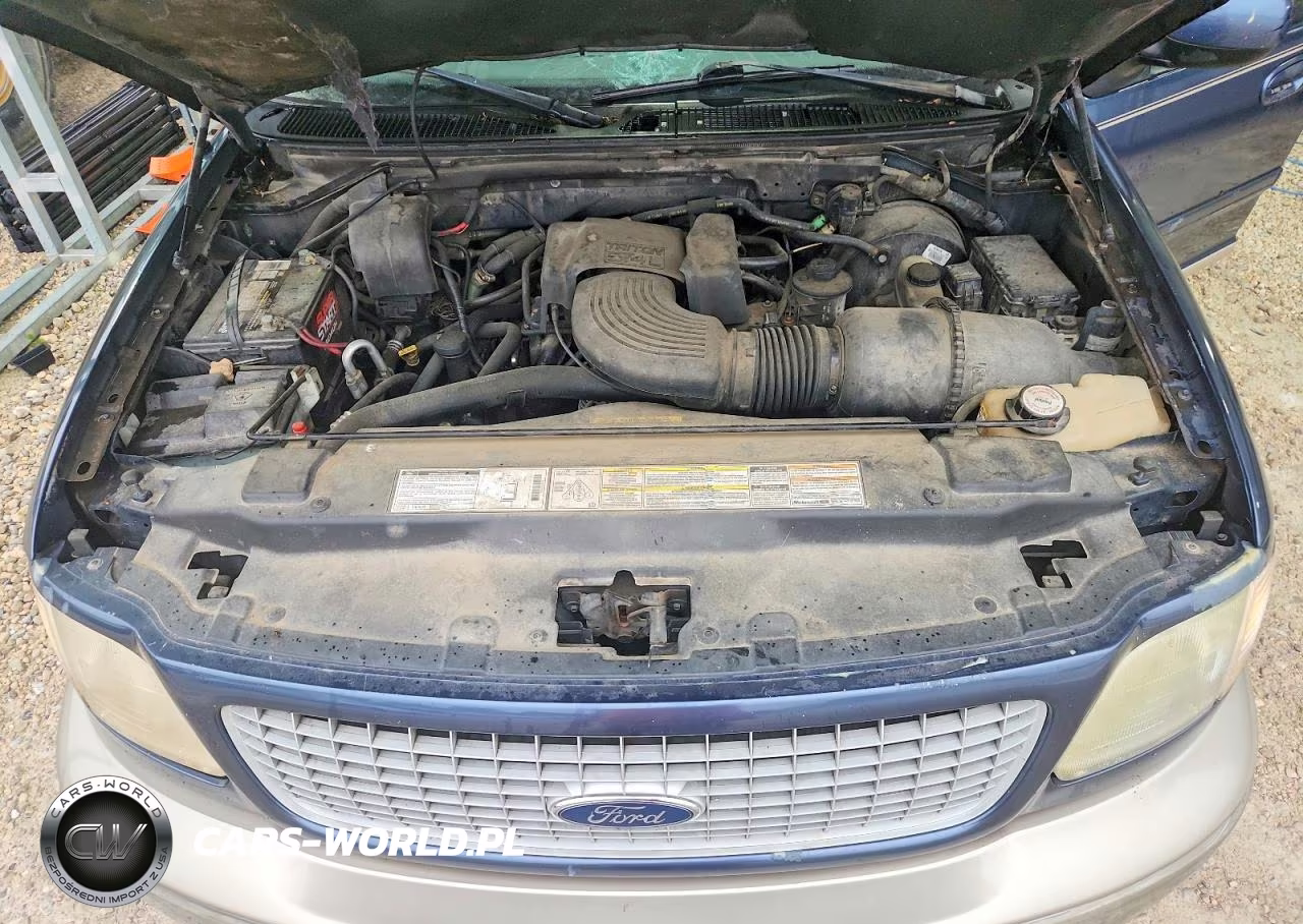 1999 Ford Expedition VIN:1FMPU18L3XLA81779 - 12