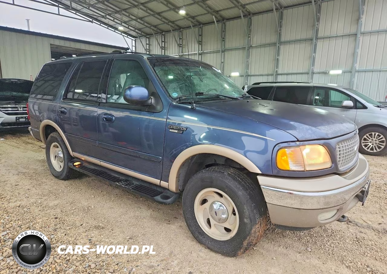 1999 Ford Expedition VIN:1FMPU18L3XLA81779 - 4