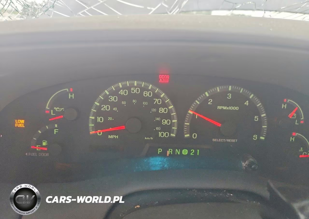 1999 Ford Expedition VIN:1FMPU18L3XLA81779 - 9