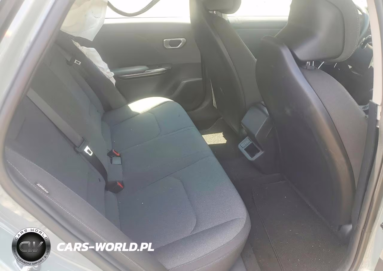 2025 Kia K4 Lxs VIN:3KPFT4DE5SE149609 - 10