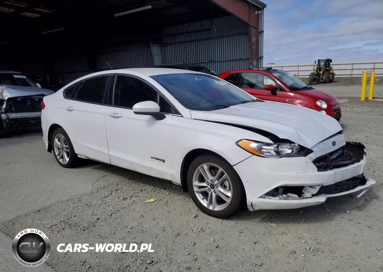 2018 Ford Fusion Se Hybrid VIN:3FA6P0LU8JR133343 - 4