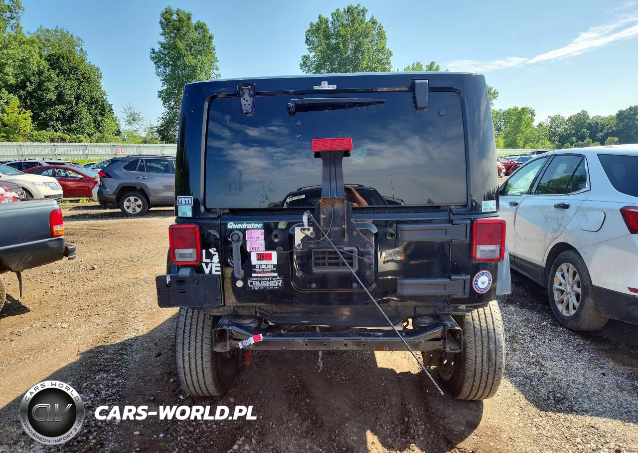 2014 Jeep Wrangler Sahara VIN:1C4AJWBG4EL320300 - 6