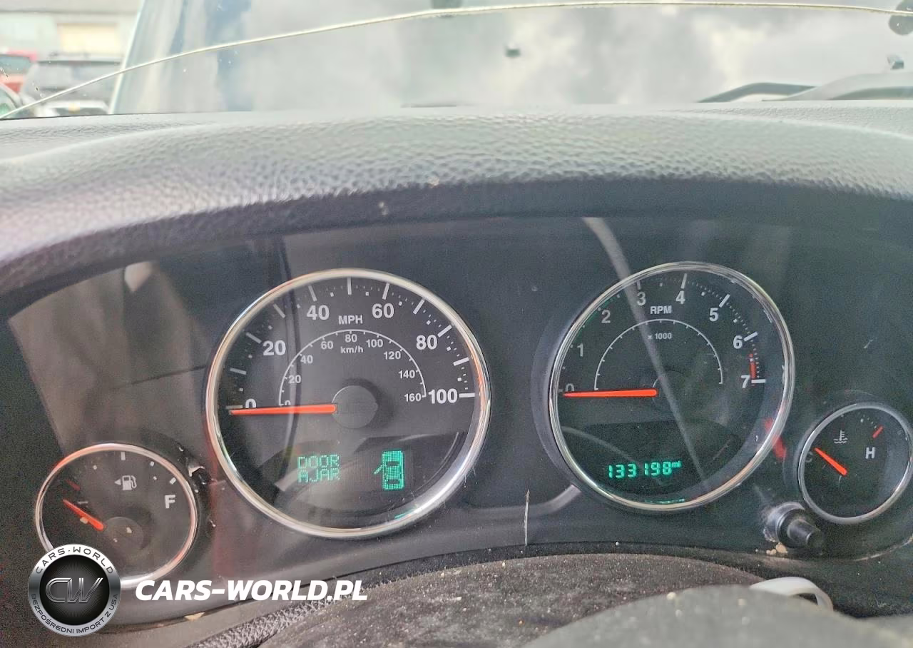2014 Jeep Wrangler Sahara VIN:1C4AJWBG4EL320300 - 9
