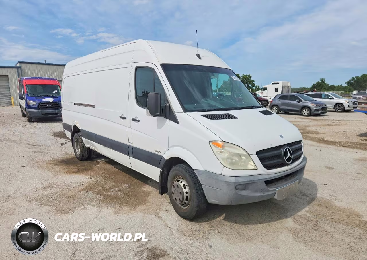 2011 Mercedes-Benz Sprinter 3500 VIN:WD3PF4CC0B5504610 - 4