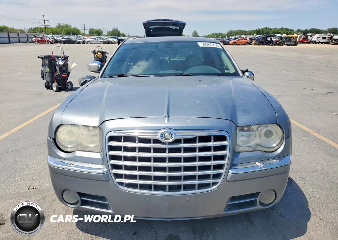 2006 Chrysler 300 VIN:2C3KA63H46H169733 - 5