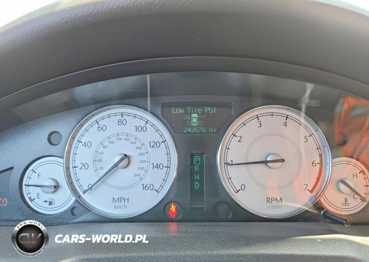 2006 Chrysler 300 VIN:2C3KA63H46H169733 - 9