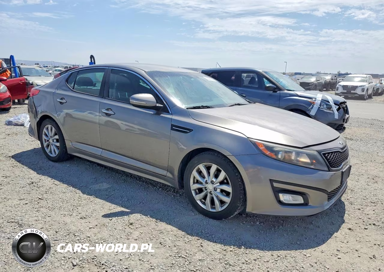 2015 Kia Optima Lx VIN:5XXGM4A7XFG467083 - 4