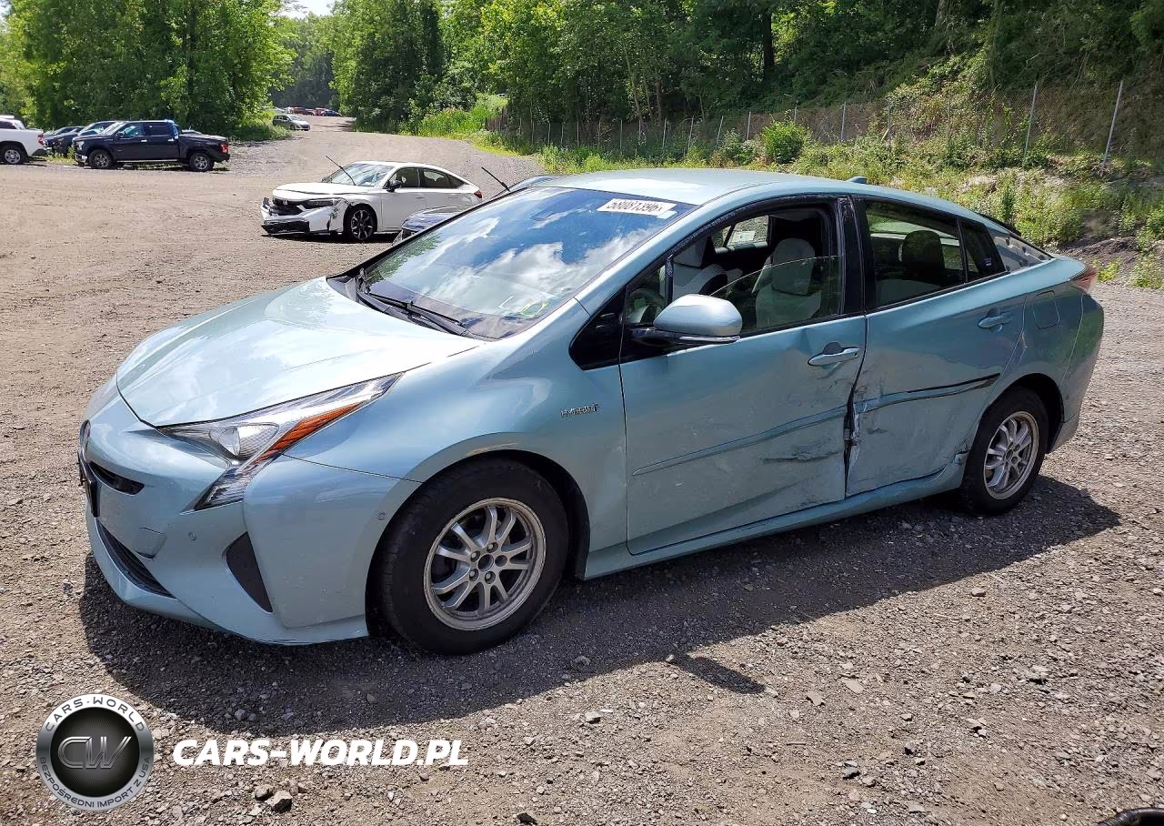 2018 Toyota Prius Two – zdjęcie 1 z 12