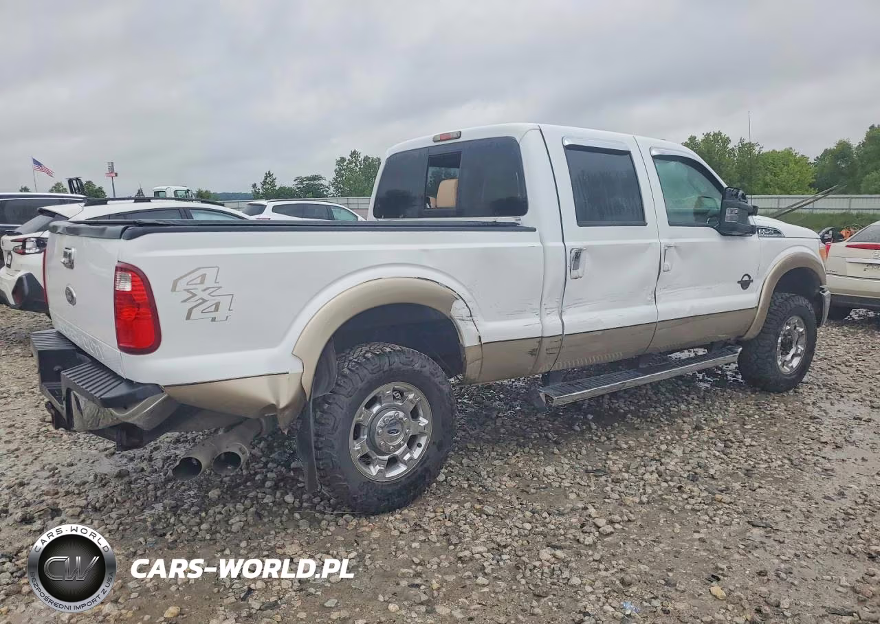 2012 Ford F250 Super Duty VIN:1FT7W2BT5CEA39318 - 3