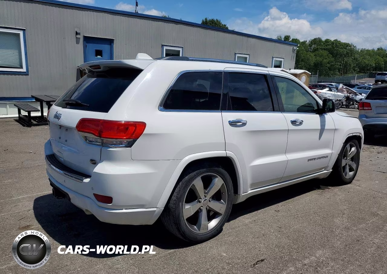 2015 Jeep Grand Cherokee Overland VIN:1C4RJFCM5FC714493 - 3