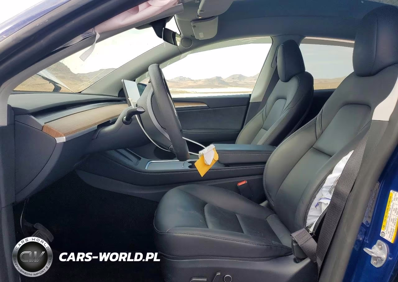 2024 Tesla Model Y VIN:7SAYGDEE3RA291666 - 7