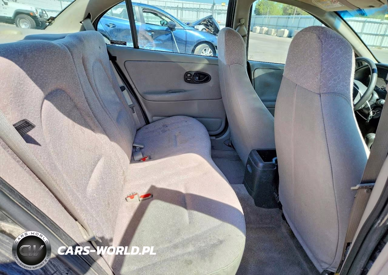 2000 Saturn Sl1 VIN:1G8ZG5283YZ235528 - 10