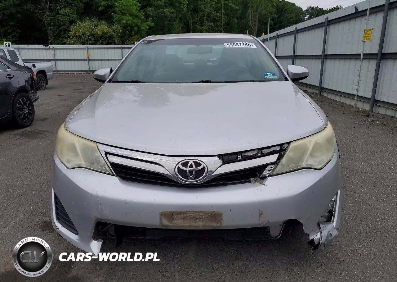 2013 Toyota Camry VIN:4T4BF1FK2DR293437 - 5