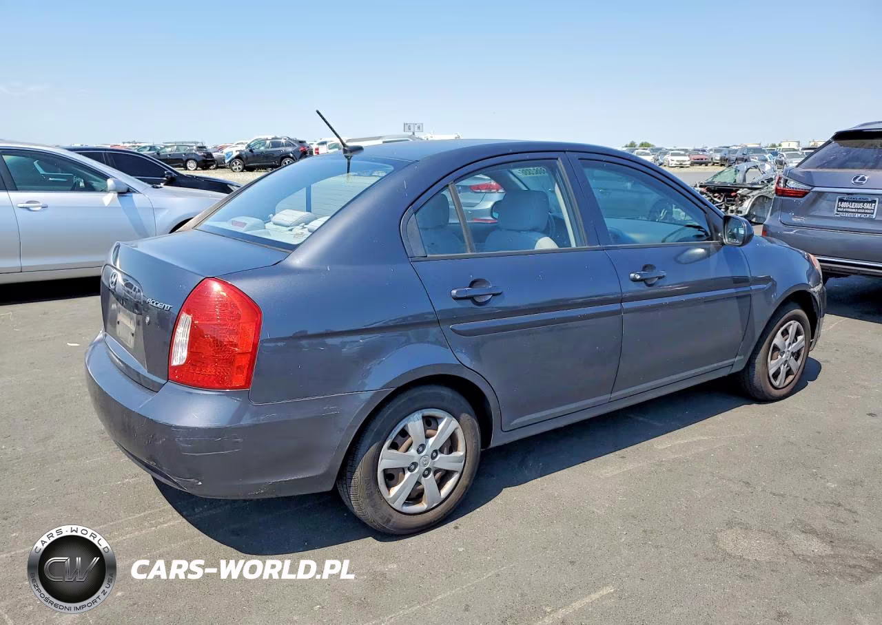 2011 Hyundai Accent Gls VIN:KMHCN4AC8BU612579 - 3