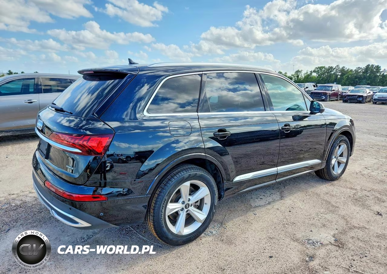 2023 Audi Q7 Premium VIN:WA1ACBF78PD002670 - 3