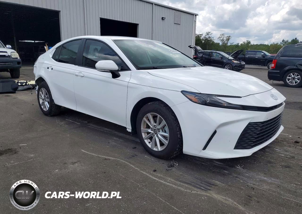2026 Toyota Camry Le VIN:4T1DAACK1TU217700 - 4