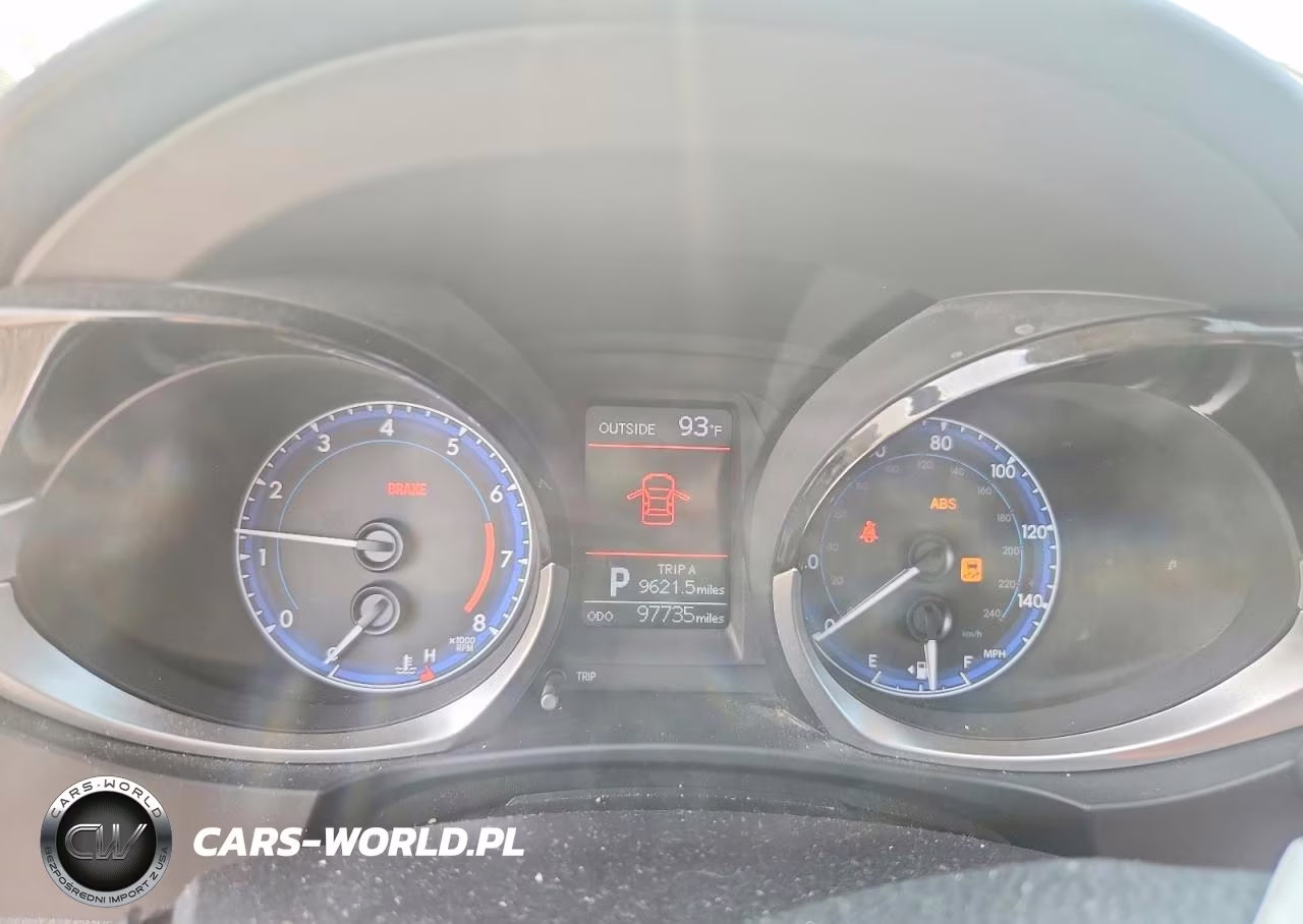 2015 Toyota Corolla S Plus VIN:5YFBURHE5FP307549 - 9