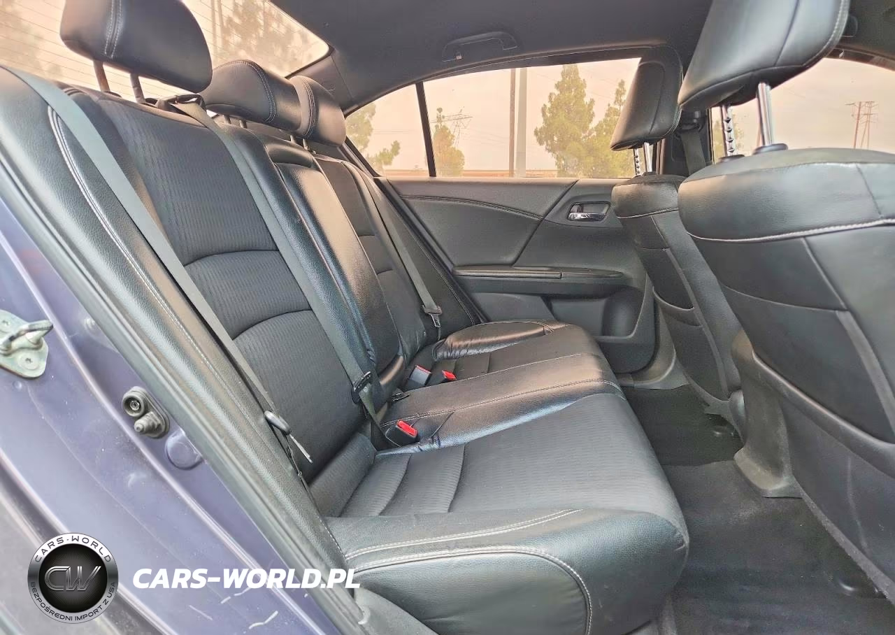 2016 Honda Accord Sport VIN:1HGCR2F57GA028238 - 10