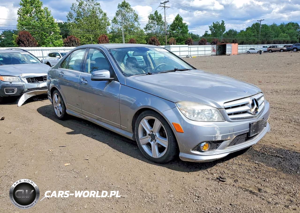 2010 Mercedes-Benz C 300 4Matic VIN:WDDGF8BB8AR120495 - 4