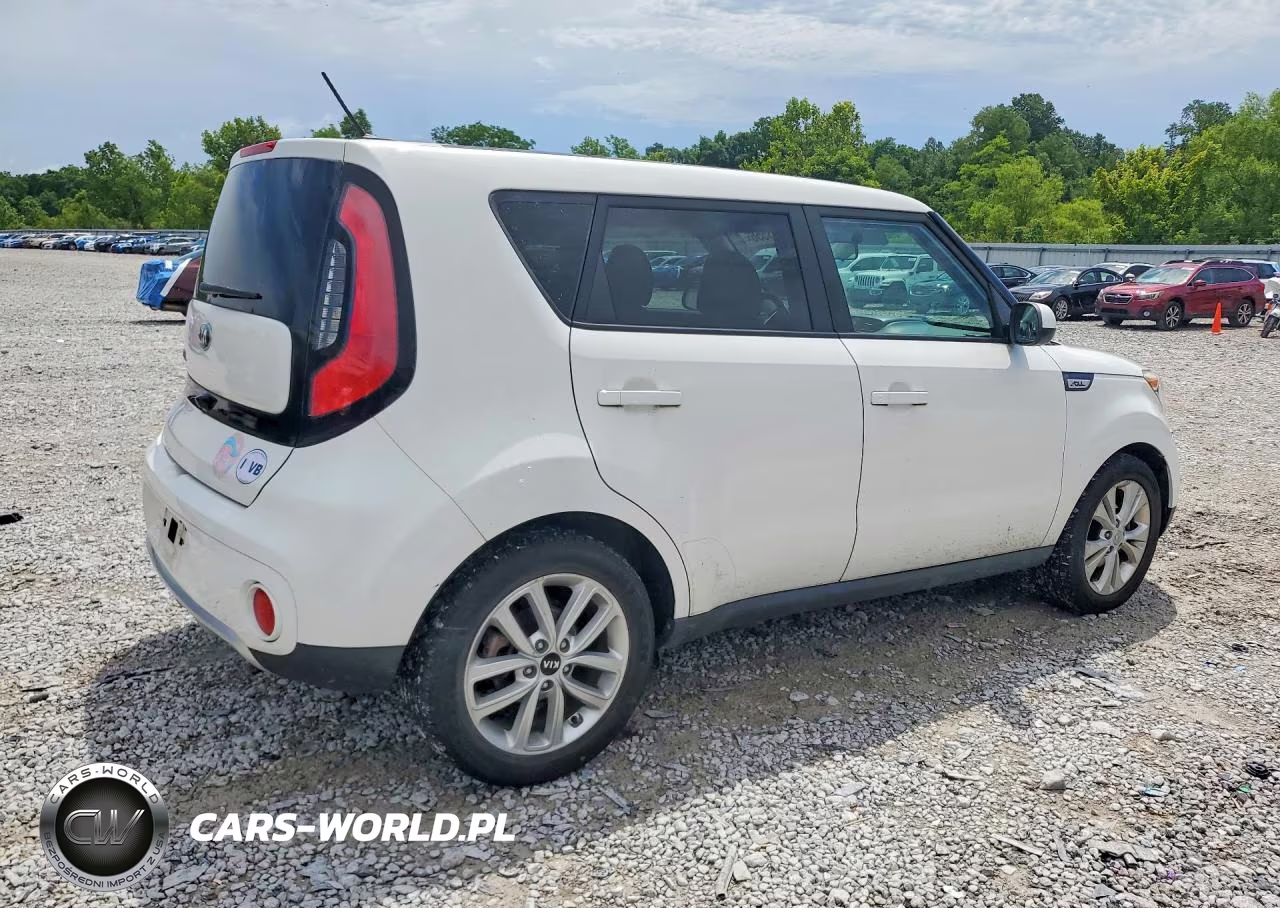 2018 Kia Soul + VIN:KNDJP3A50J7568768 - 3
