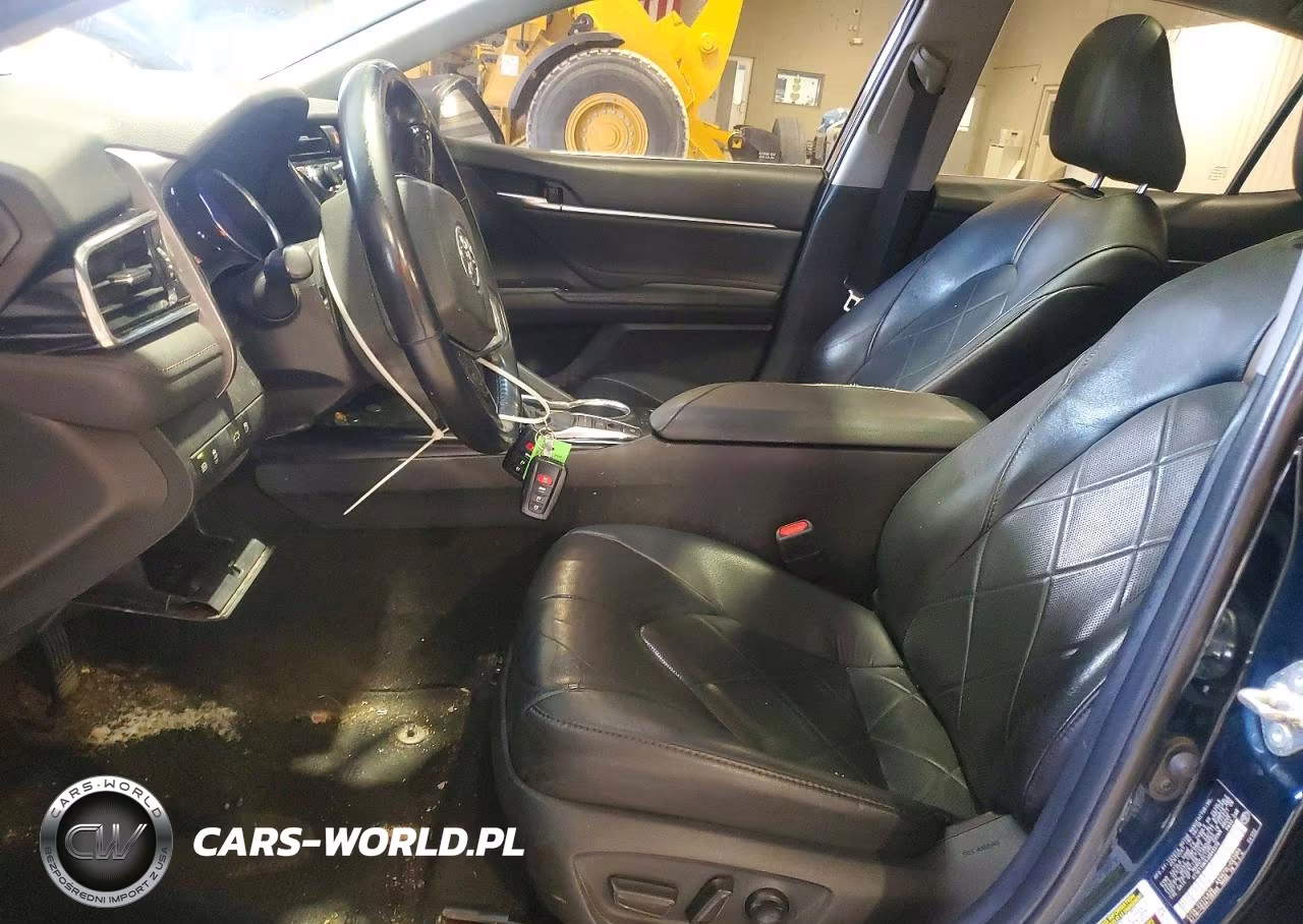2018 Toyota Camry Xle VIN:4T1B11HK0JU645576 - 7