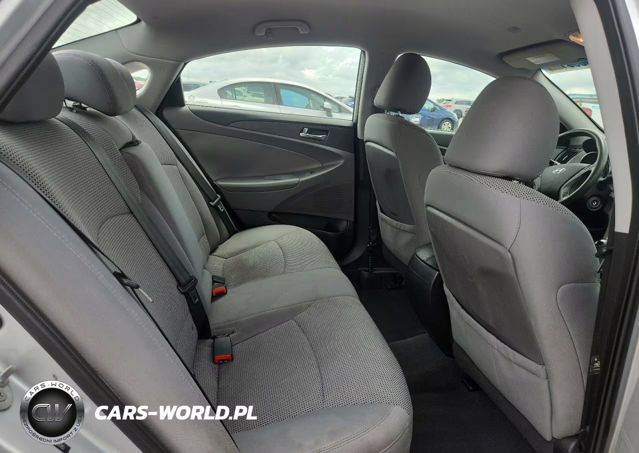 2013 Hyundai Sonata Gls VIN:5NPEB4AC0DH728085 - 10