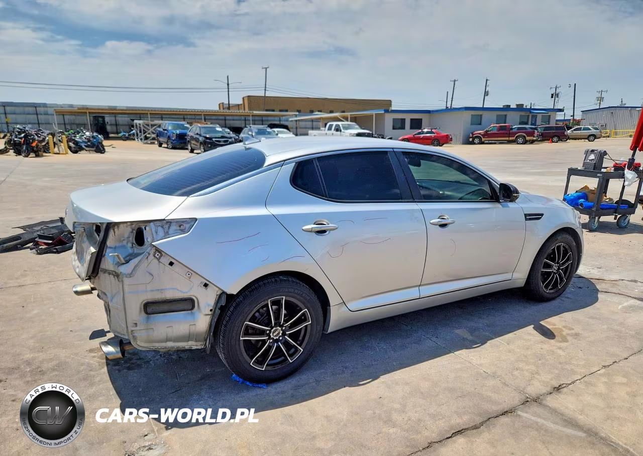 2012 Kia Optima Lx VIN:KNAGM4A76C5291887 - 3