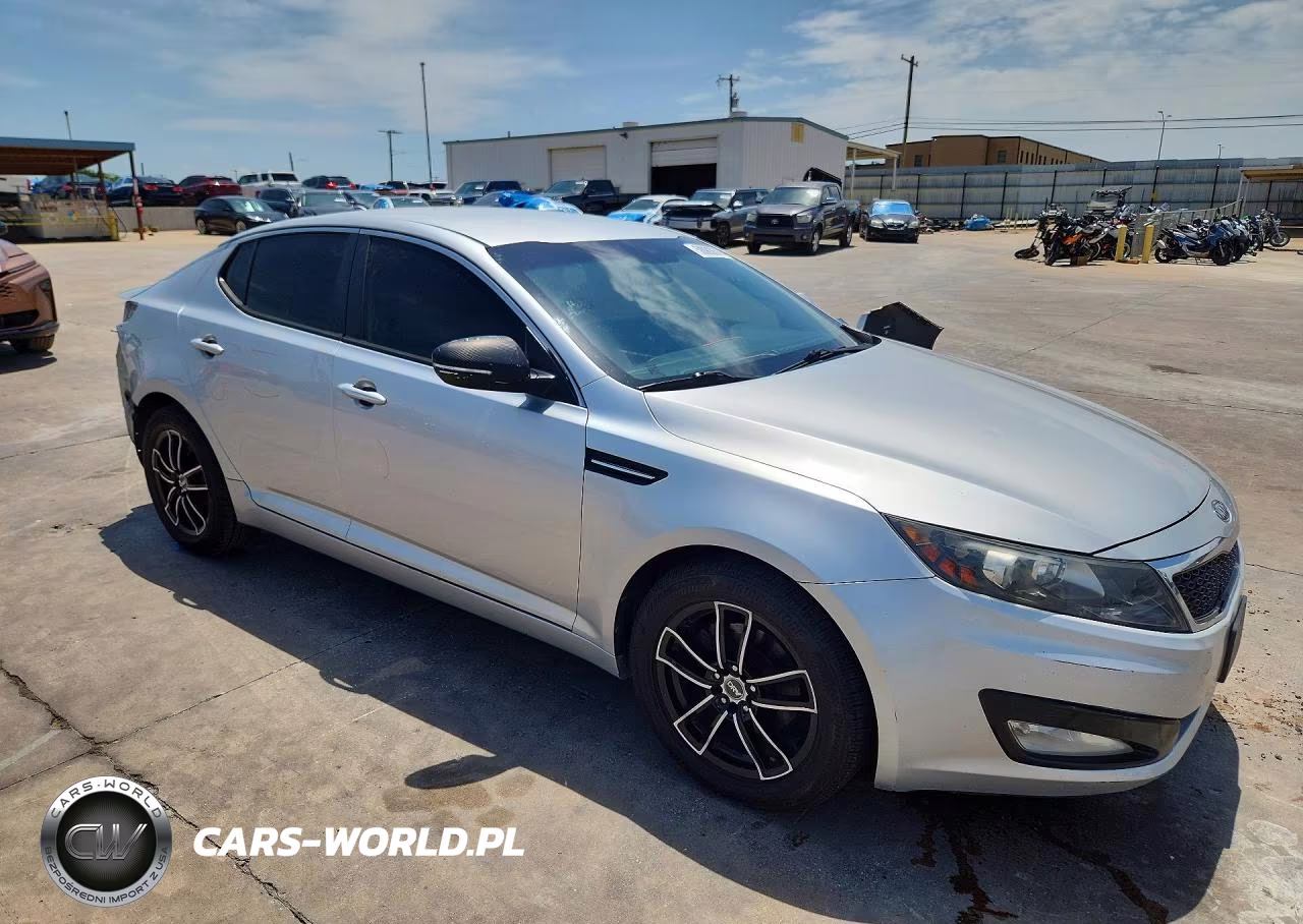 2012 Kia Optima Lx VIN:KNAGM4A76C5291887 - 4