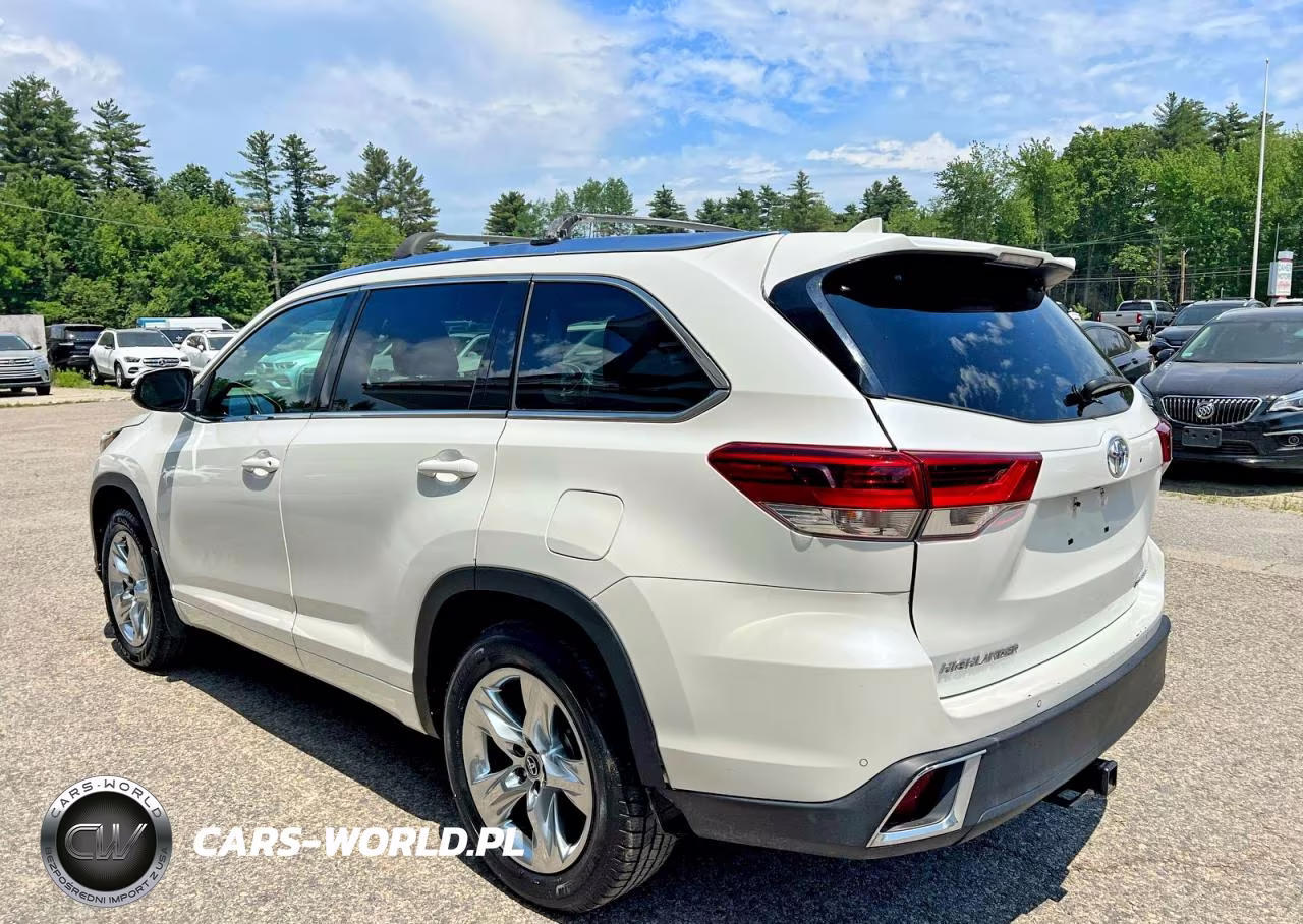 2018 Toyota Highlander Limited VIN:5TDDZRFH2JS908604 - 3