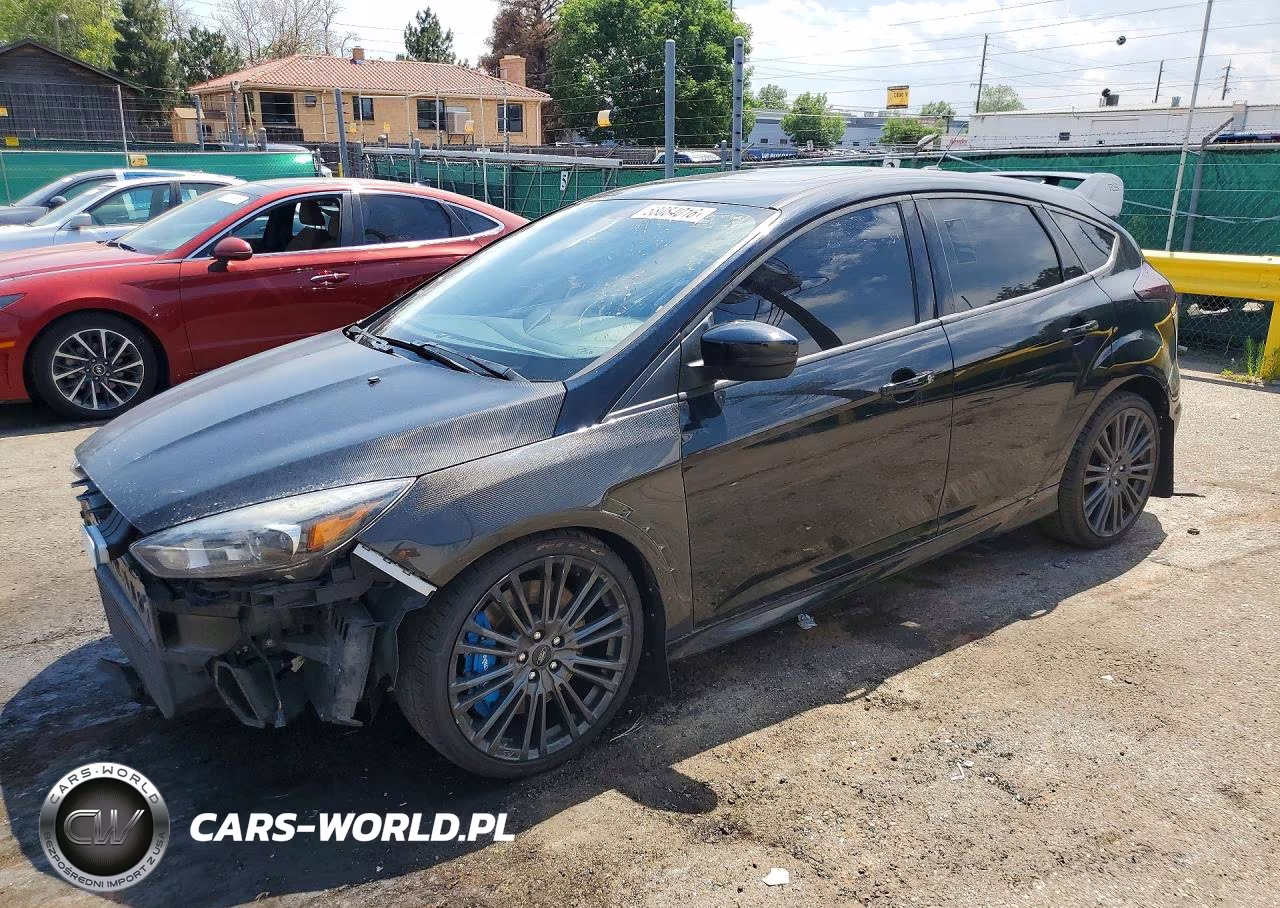 2017 Ford Focus Rs – zdjęcie 1 z 12