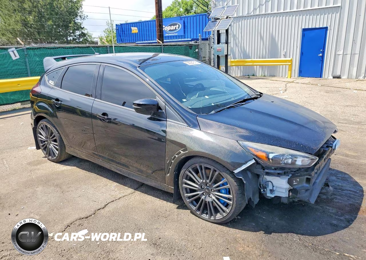2017 Ford Focus Rs VIN:WF0DP3THXH4118722 - 4