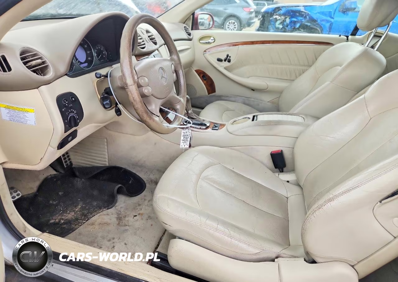 2007 Mercedes-Benz Clk 350 VIN:WDBTK56F17T077838 - 7