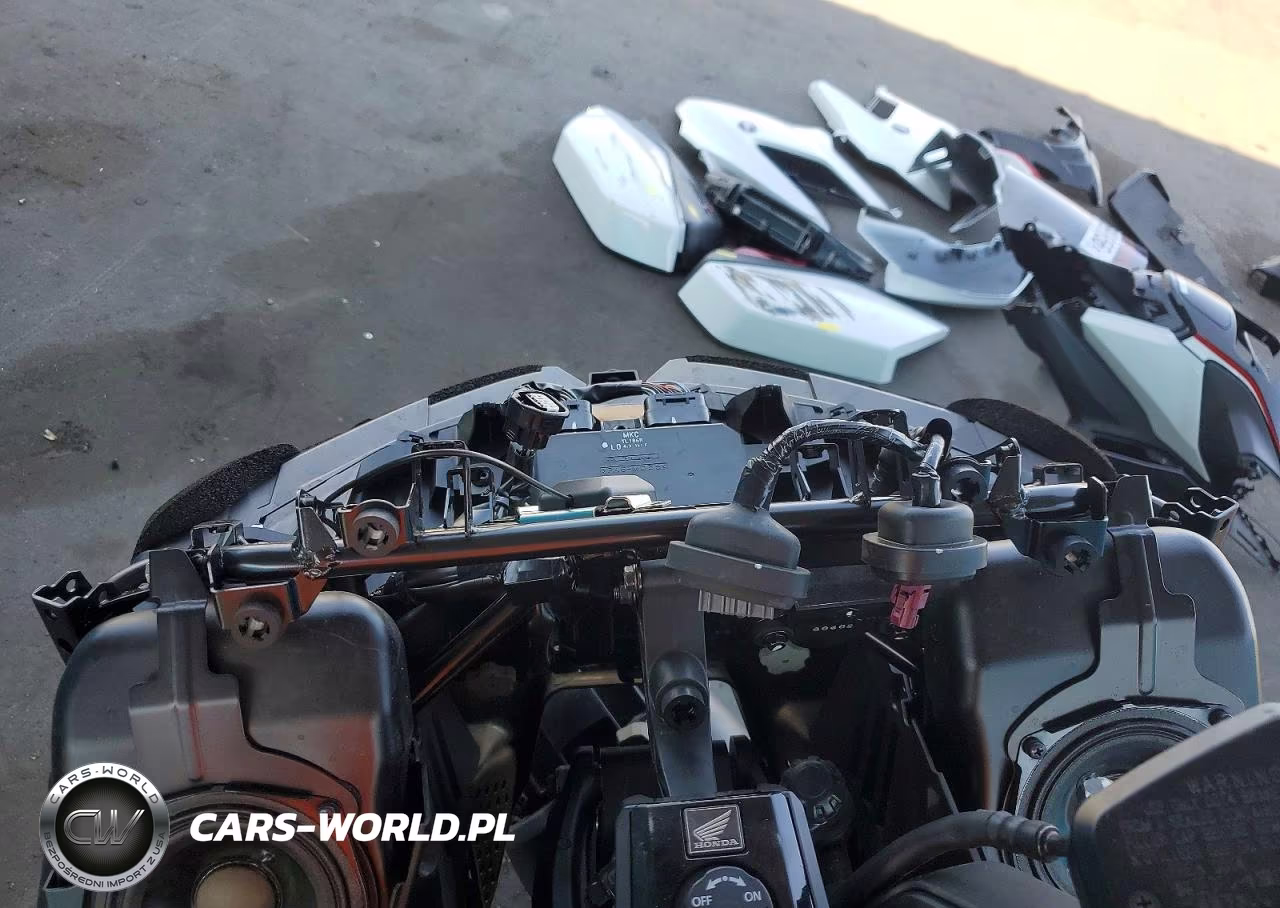 2024 Honda Gl1800 D VIN:JH2SC7956RK601462 - 7