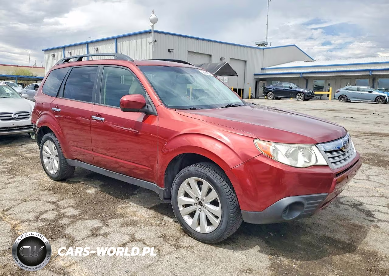2012 Subaru Forester 2.5X Premium VIN:JF2SHBDC1CH441774 - 4