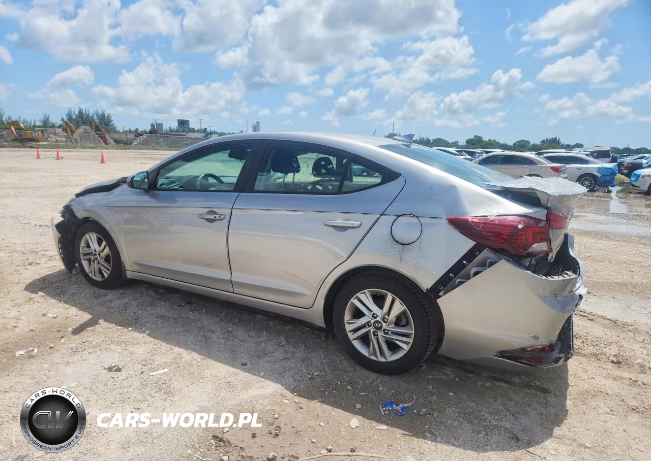 2020 Hyundai Elantra Value Edition VIN:5NPD84LFXLH590121 - 2