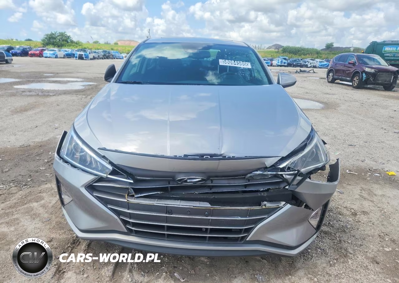 2020 Hyundai Elantra Value Edition VIN:5NPD84LFXLH590121 - 5