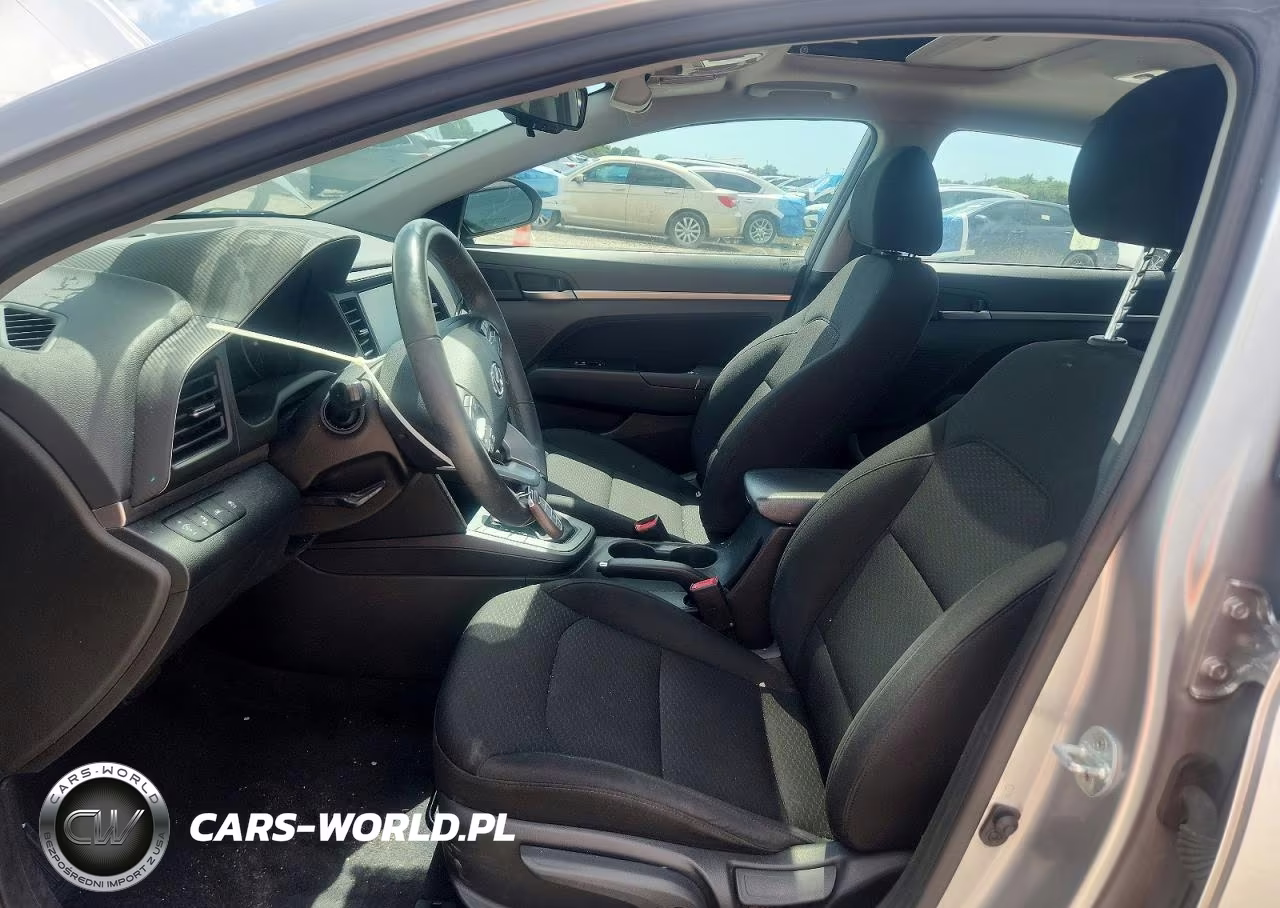 2020 Hyundai Elantra Value Edition VIN:5NPD84LFXLH590121 - 7