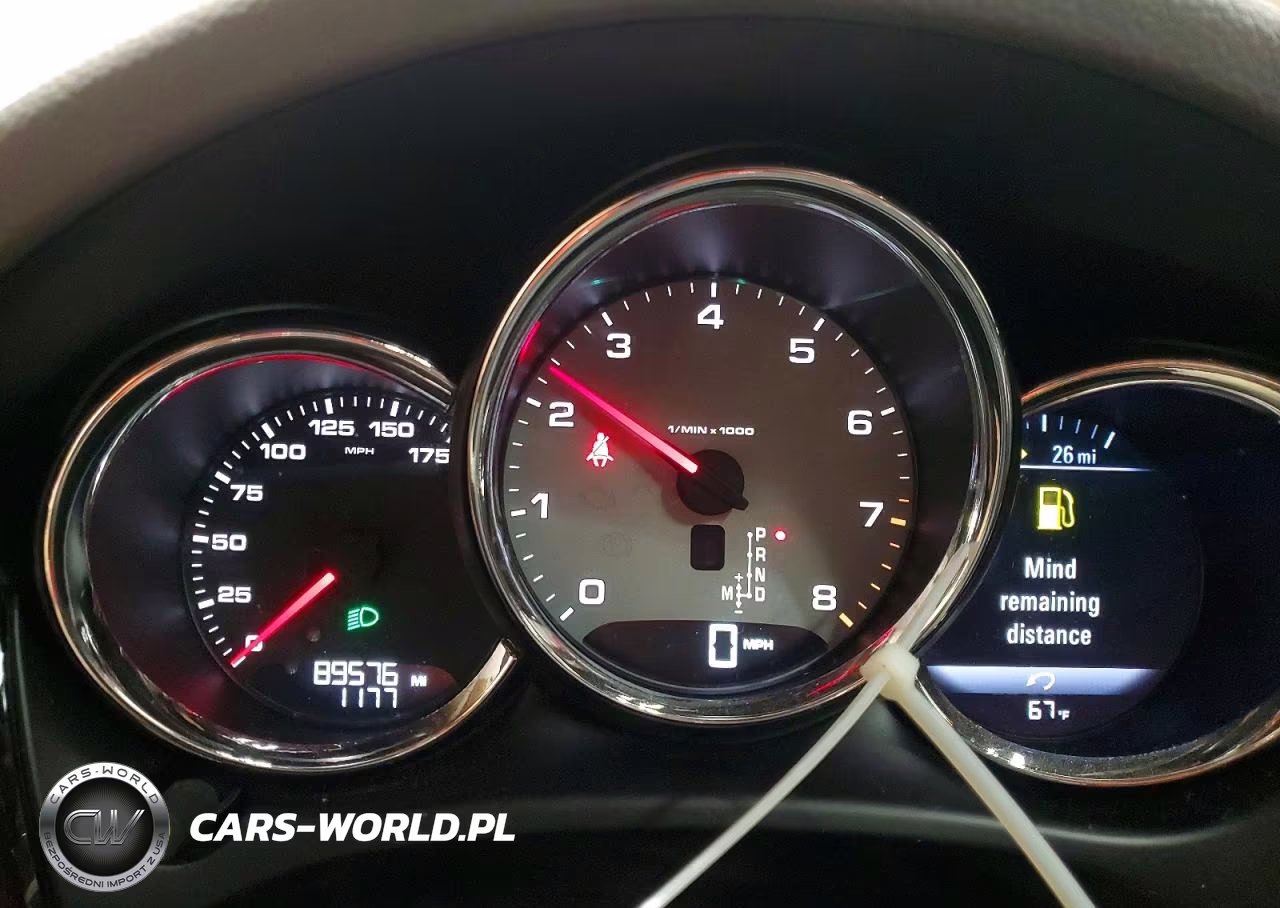 2015 Porsche Macan S VIN:WP1AB2A53FLB66779 - 9
