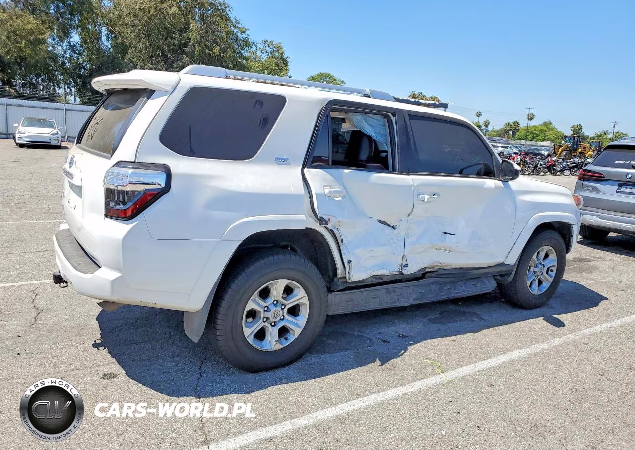 2016 Toyota 4Runner Sr5 VIN:JTEZU5JR3G5110183 - 3