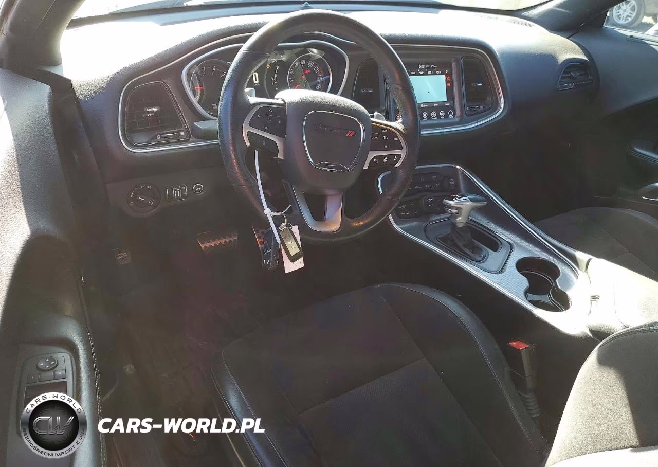 2017 Dodge Challenger Gt VIN:2C3CDZGG5HH593939 - 8