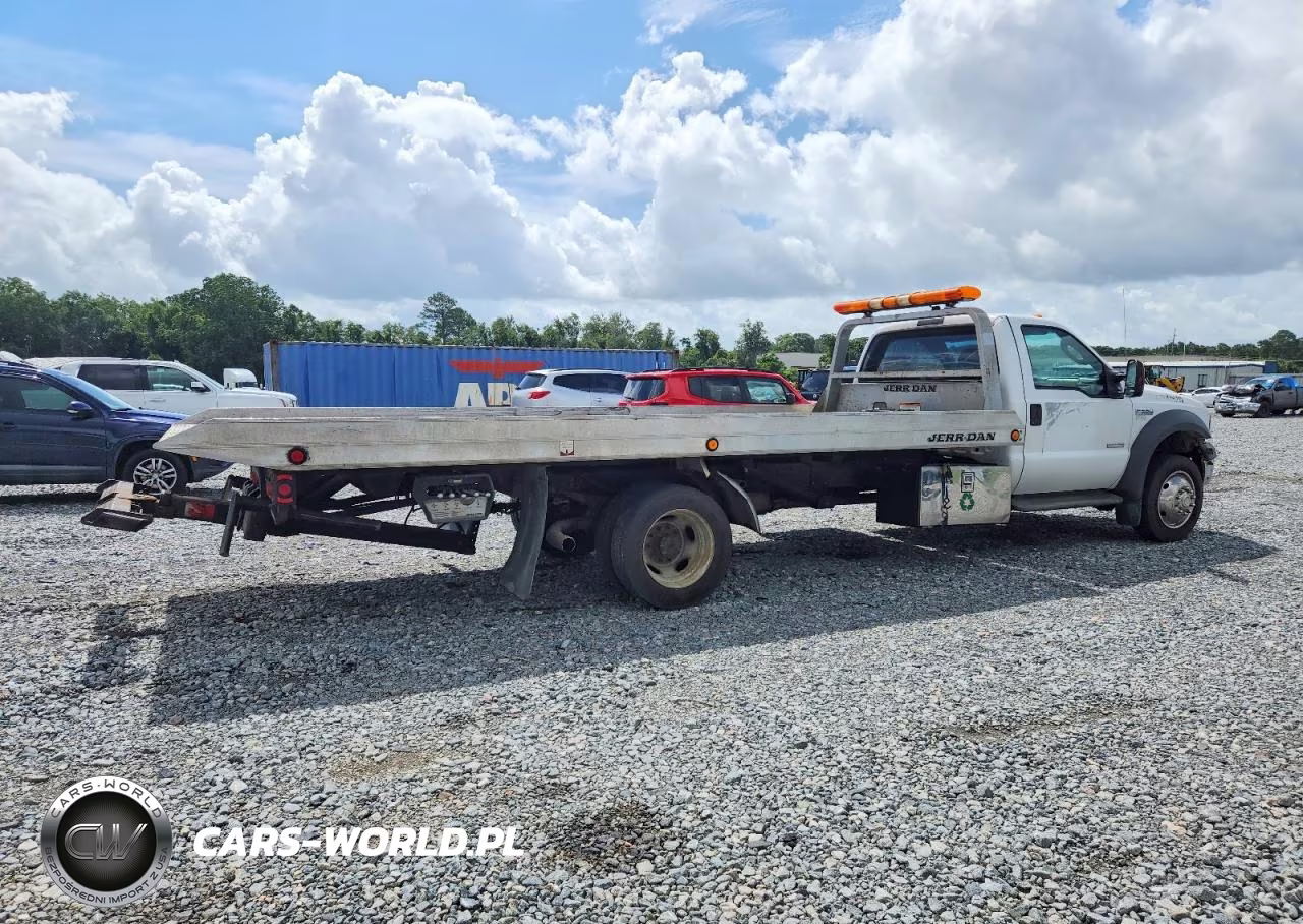 2005 Ford F550 Super Duty VIN:1FDAF56P25EB90023 - 4
