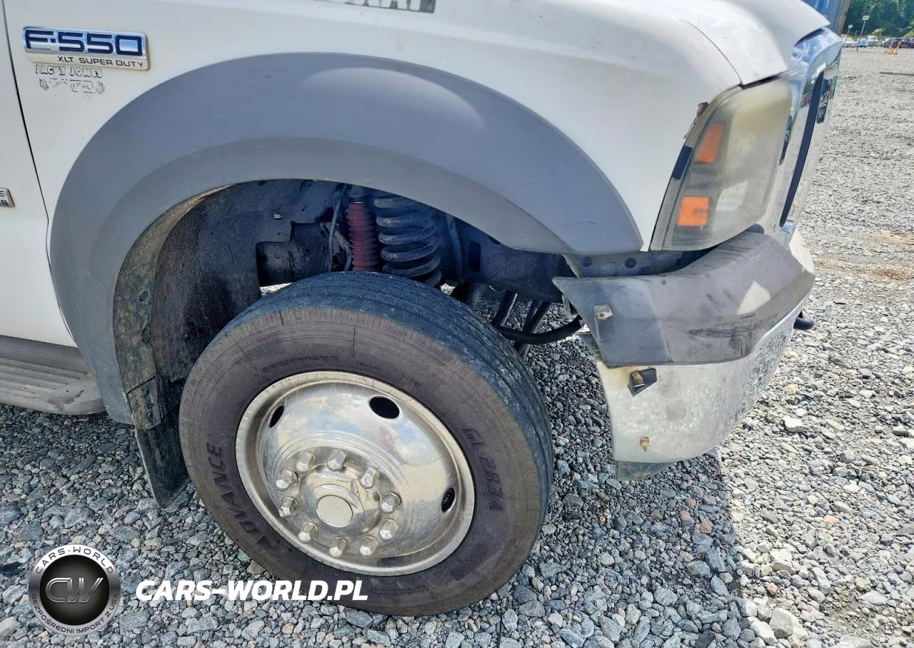 2005 Ford F550 Super Duty VIN:1FDAF56P25EB90023 - 9