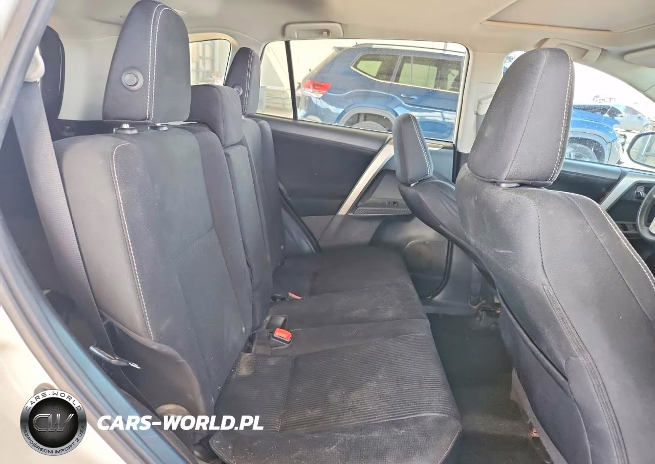 2015 Toyota Rav4 Xle VIN:2T3WFREV7FW226543 - 11