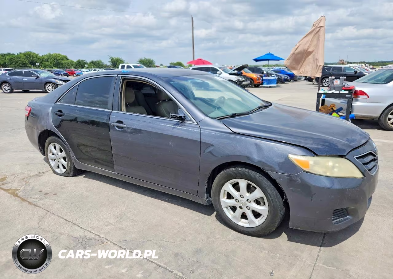 2011 Toyota Camry Le VIN:4T1BF3EK3BU129022 - 4