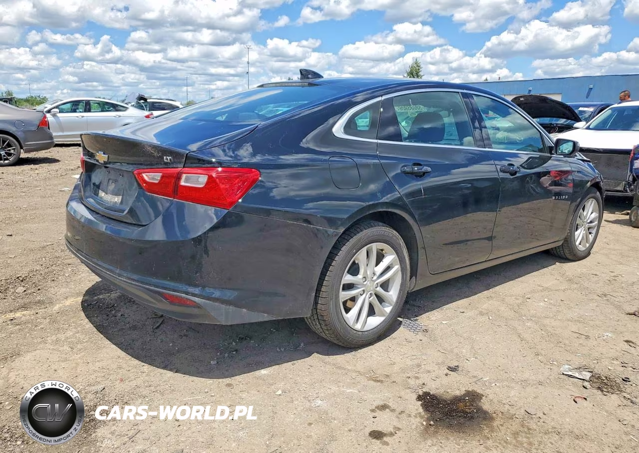 2017 Chevrolet Malibu Lt VIN:1G1ZE5ST9HF238234 - 3