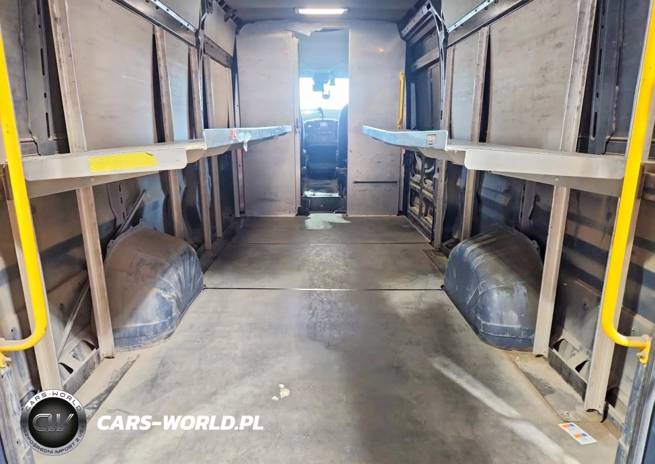 2020 Ram Promaster 3500 Delivery Van VIN:3C6URVJG4LE136683 - 10