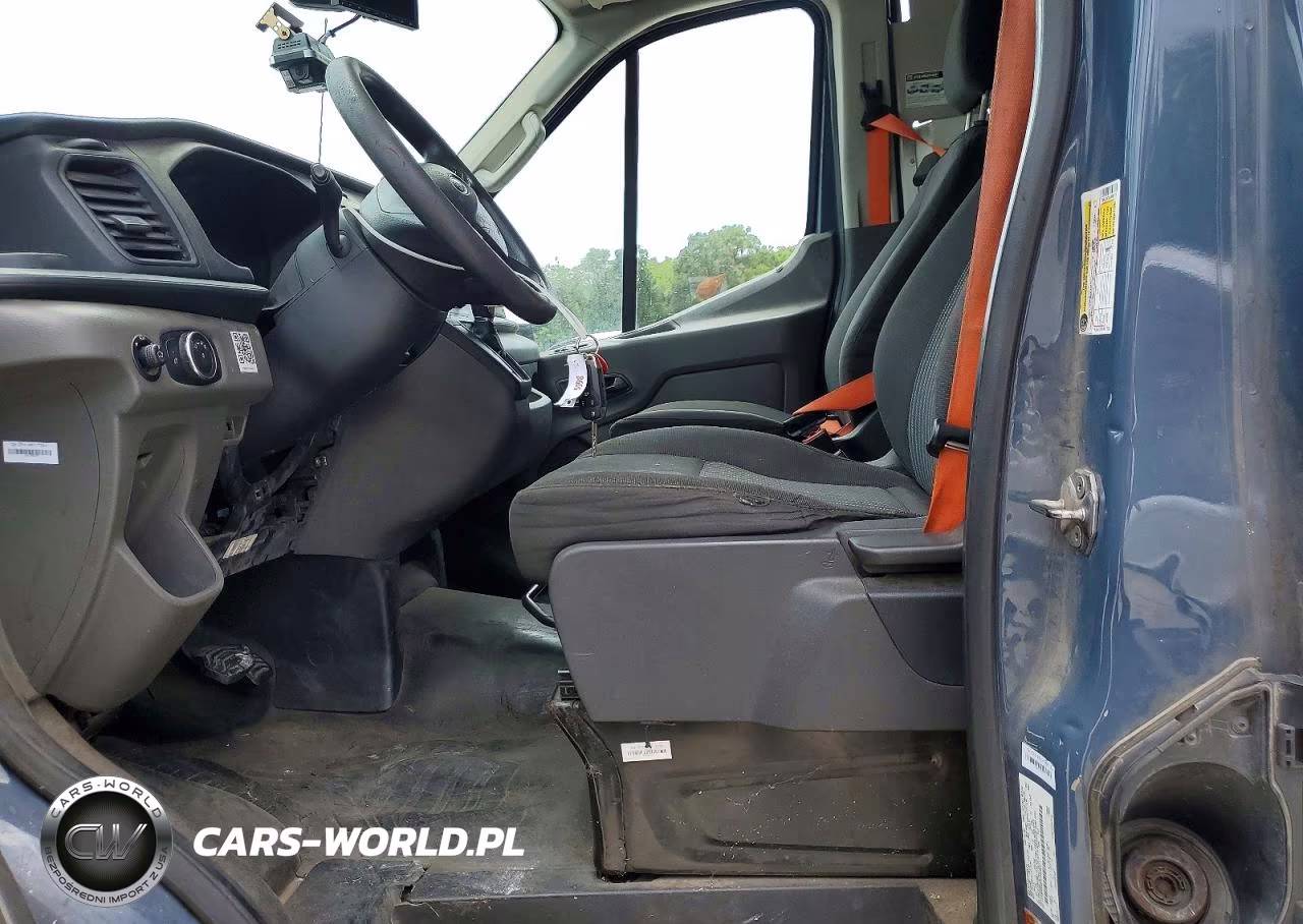 2020 Ford Transit 250 Delivery Van VIN:1FTBR3X87LKA86511 - 7