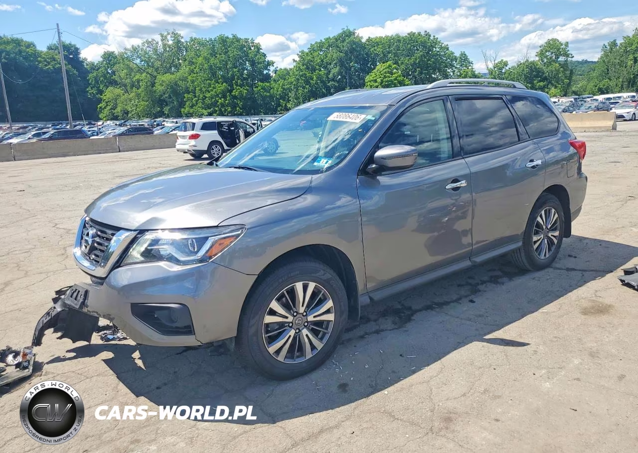2020 Nissan Pathfinder S